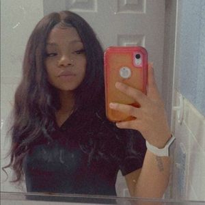 Meet your Posher, Jaquetta